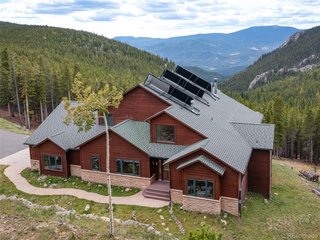 76 Raven Ridge Rd Idaho Springs, CO 80452