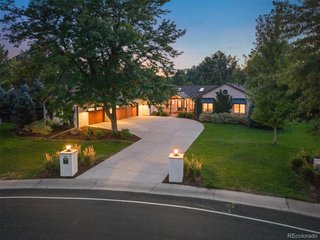 66 Fairway Ln Columbine Valley, CO 80123