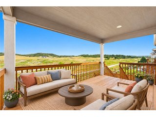 6142 Leilani Ln Castle Rock, CO 80108