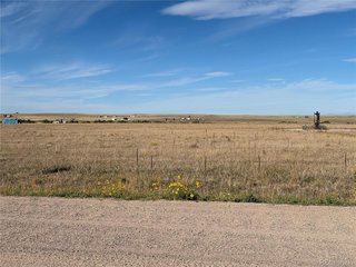 44225 Wolf Creek Dr Bennett, CO 80102
