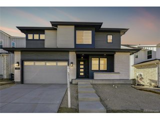 6513 Bridlespur St Castle Pines, CO 80108