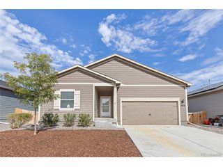 403 Quincy Rr Ave Keenesburg, CO 80643