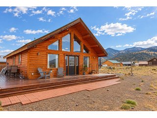 478 Homestake Dr Creede, CO 81130