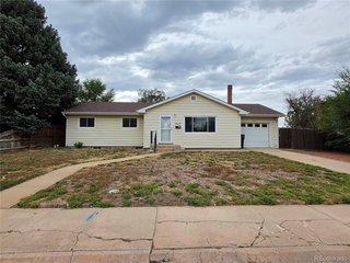 303 Belmont Pl Fort Morgan, CO 80701
