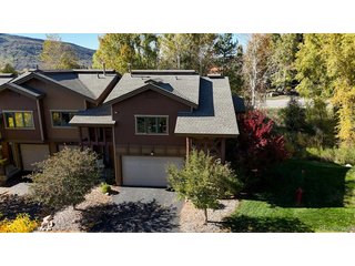 1394 Moraine Cir Steamboat Springs, CO 80487