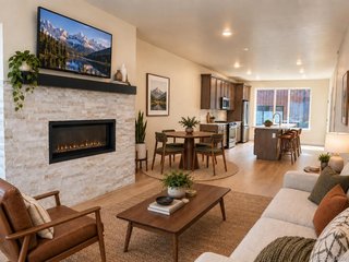 1301 Adams Avenue 6-128 Silverthorne, CO 80498