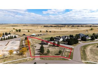 640 Green Gables Way Bennett, CO 80102