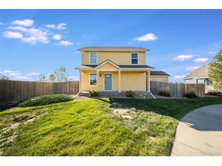 55410 E 27th Pl Strasburg, CO 80136